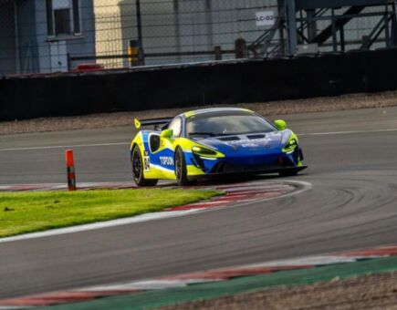 Recent Test of the McLaren Autura GT4